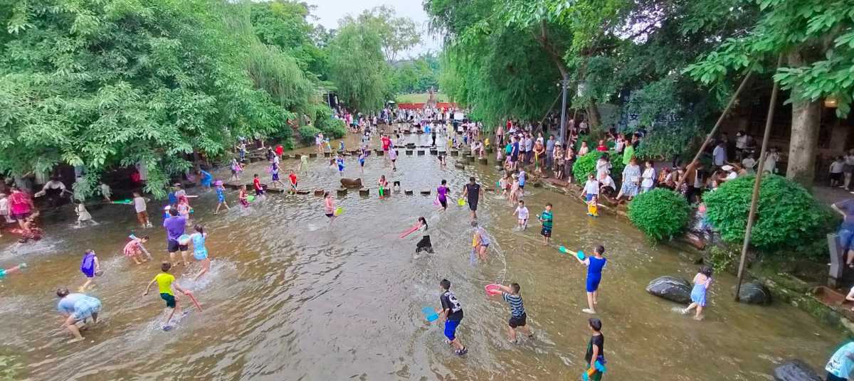 黃龍溪古鎮 一個讓你感受到錦江綠道終點的驚喜之地（記者 李權祐 攝）